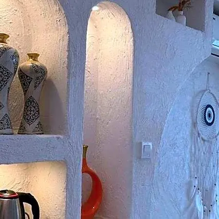 Paradise Hotel 3*