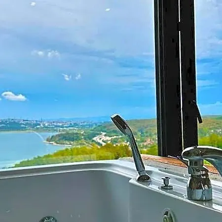 Paradise Hotel